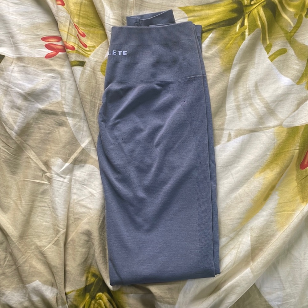 Alphalete small leggings